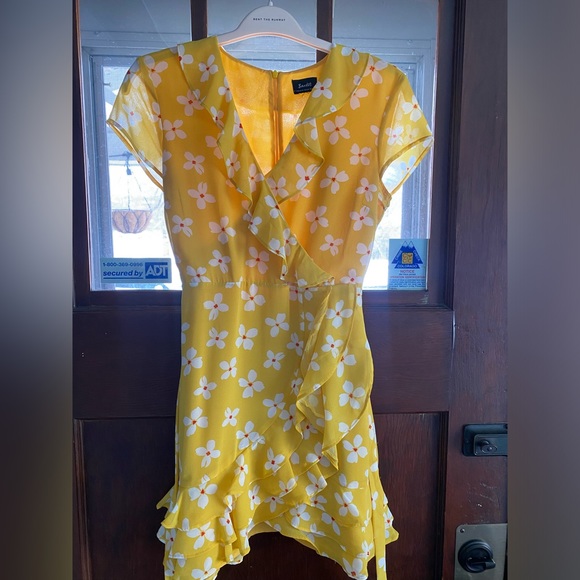 1210684 Yellow Bardot Shift Dress main image 1
